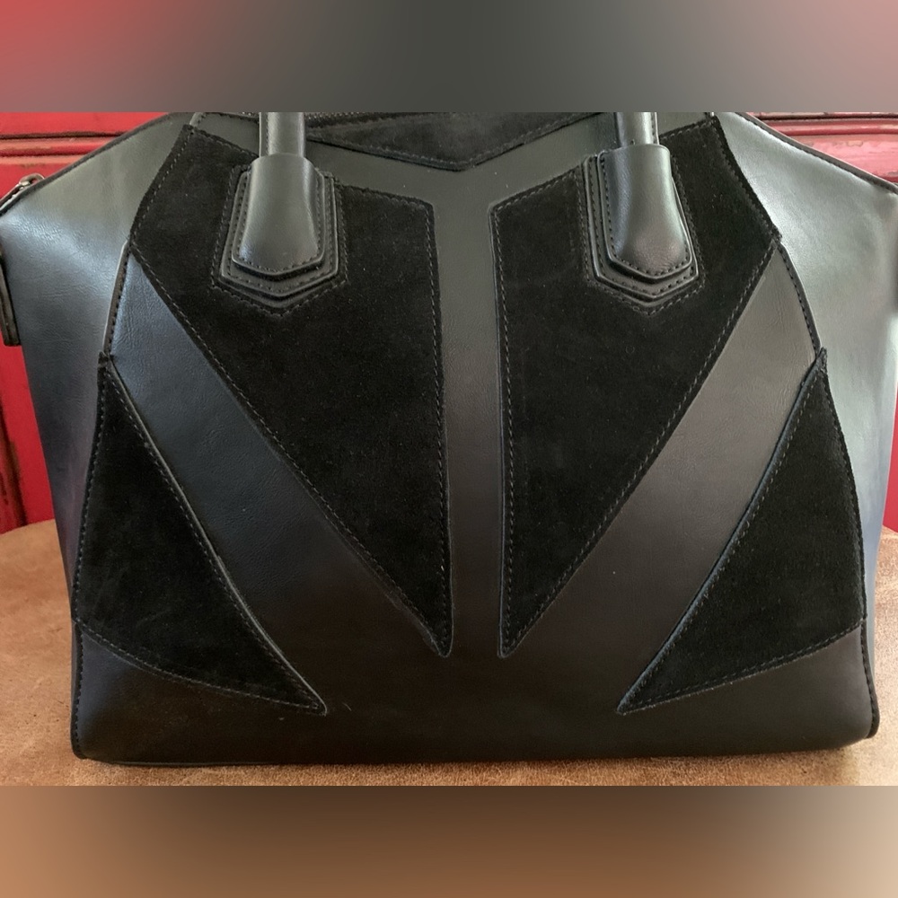 Sole Society Black Structured Bag with Panel Detail - Picture 15 of 15